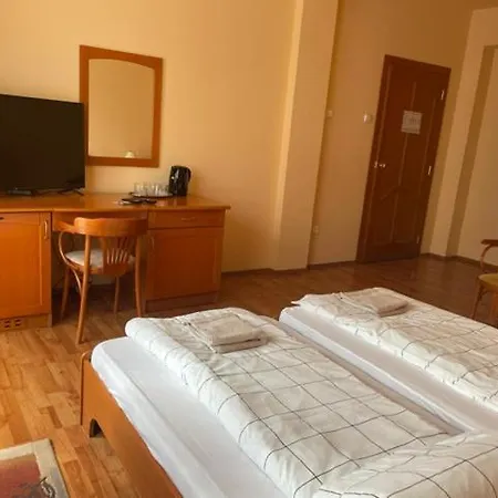Apartmán Karadi Apartmanhaz *
