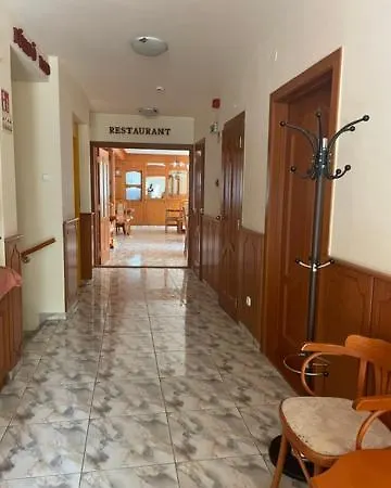 Karadi Apartmanhaz * Hajdúszoboszló