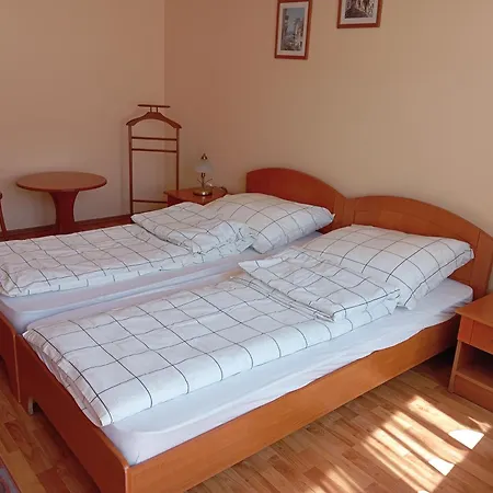 Apartmán Karadi Apartmanhaz