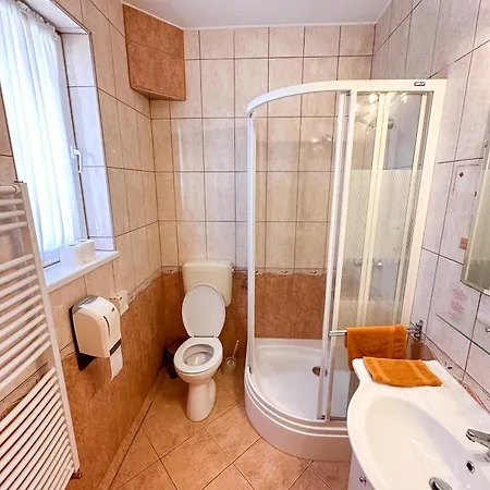 Karadi Apartmanhaz * Hajduszoboszlo